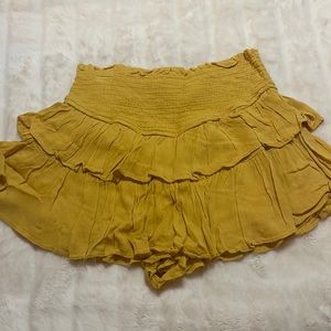 Ruffle skort